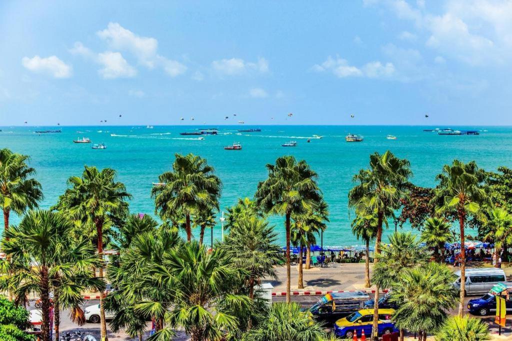 Rose Bay Resort Pattaya Exterior foto