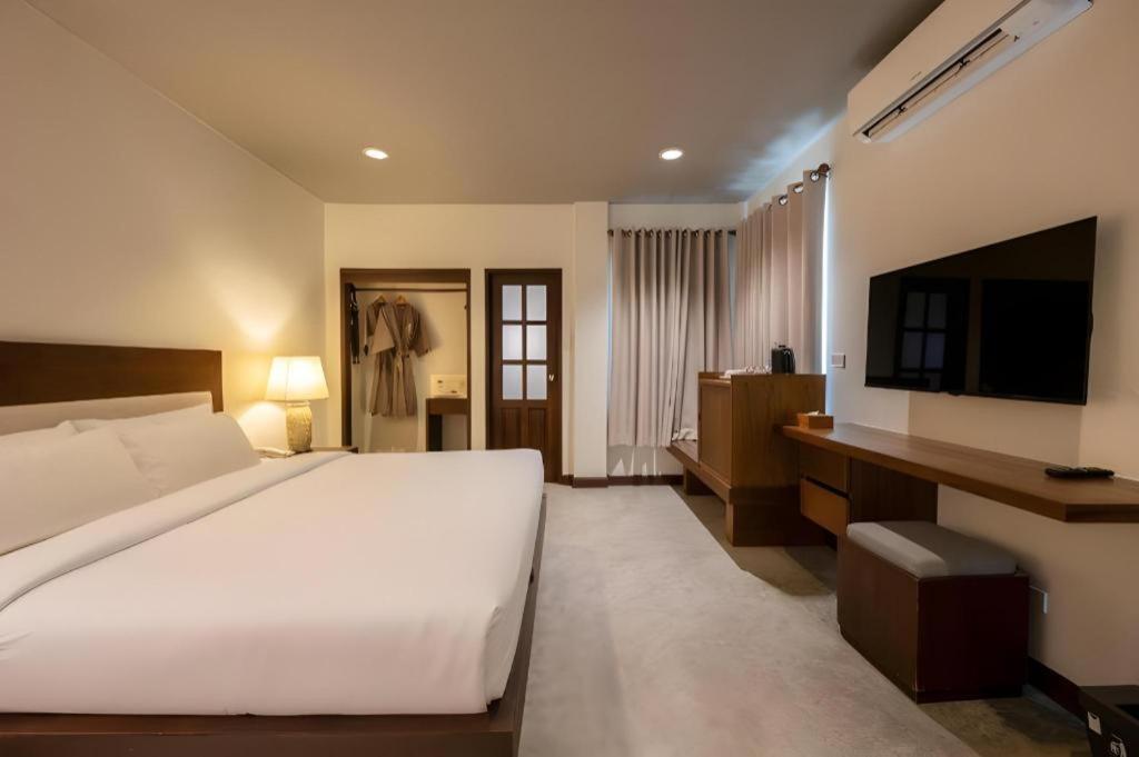 Rose Bay Resort Pattaya Exterior foto