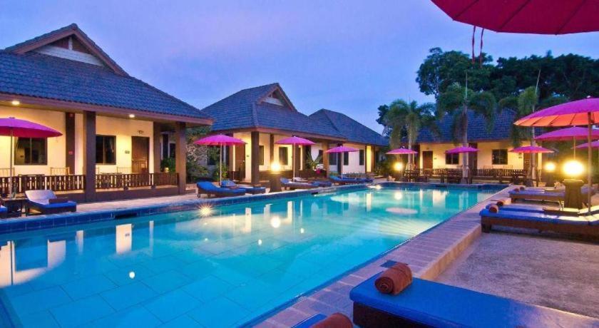 Rose Bay Resort Pattaya Exterior foto