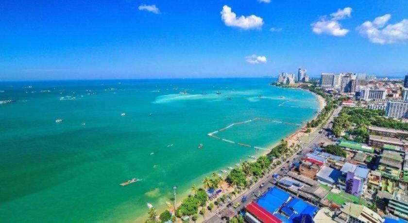 Rose Bay Resort Pattaya Exterior foto